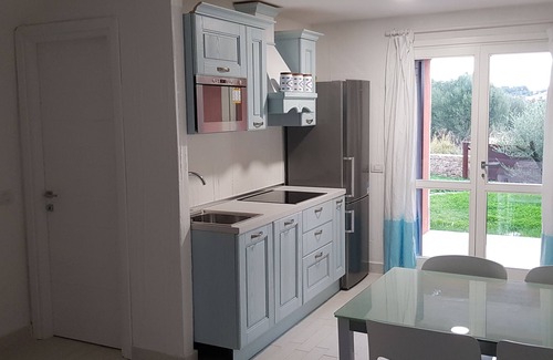 San Teodoro City Centre Villa | Comfortable Villa with Spa and Breakfast - Guest Rated 9.8