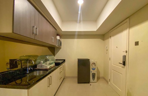 Semarang Apartment | Cozy 3BR Retreat at Marquis De Lafayette with Breakfast