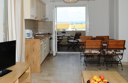 Murter Apartment | Stylishly Furnished Apartment with Oceanfront Views