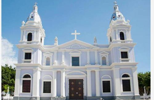 Primero House | Discover Antique House at Ponce - Perfect for Families!