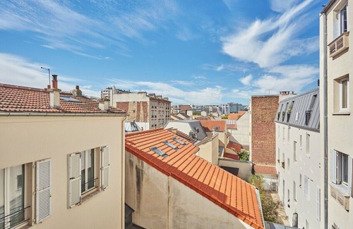 Silly-Gallieni Apartment | Cozy Apartment in Boulogne Overlooking "Les Passages"