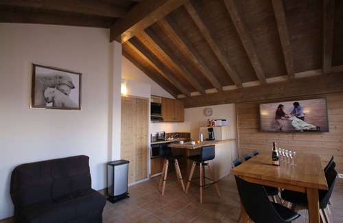 Bellentre Apartment | Cozy Chalet Les Coches: Ideal for 6-8 Guests in La Plagne