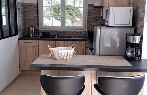 San-Martino-di-Lota Apartment | Sea View Apartment Cap Corse: 2 Min to the Beach, Rated 9.8