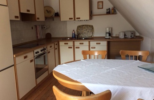 Reinsehlen Apartment | Explore Apartment 1 Lüneburg Heath: Family-Friendly Retreat