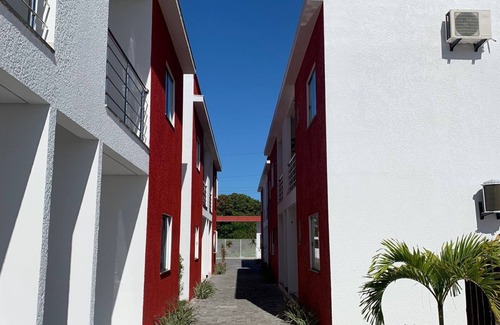 Taperapua Beach Apartment | Cozy Apartment Steps from Taperapuã Beach with Pool