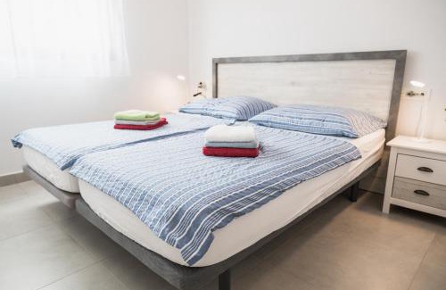 Platja de l'Arenal Apartment | Beautiful Arenal Dream Apartment with Oceanfront Pool