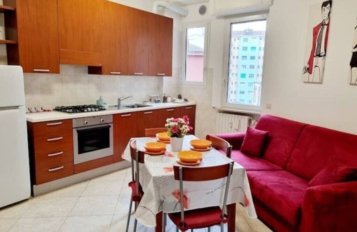 Ripamonti Corvetto Apartment | Modern Apartment Brenta with Spa and Family Amenities