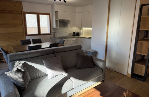 Jeux Apartment | Cozy Apartment Steps from Slopes - Rated 9.8/10 by Guests