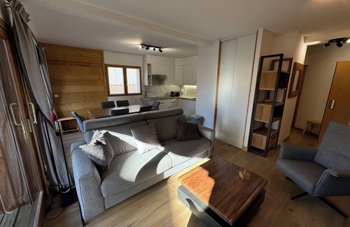 Jeux Apartment | Cozy Apartment Steps from Slopes - Rated 9.8/10 by Guests