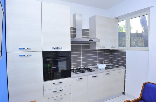 Baia Domizia House | Cozy New Apartment in Baia Domzia with Oceanfront Views