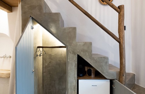 Little Venice Apartment | Explore Mykonos: Modern Apartment with Breakfast Included