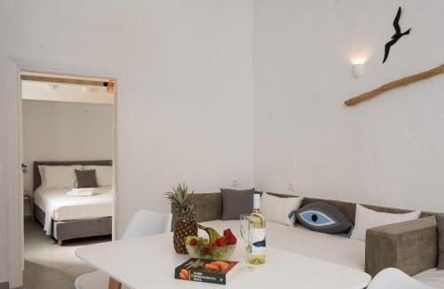 Little Venice Apartment | Modern Apartment in the Heart of Mykonos Town with Breakfast