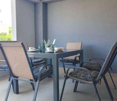 Vir Apartment | Cozy Apartment Steps from Beautiful Beach with Family Amenities