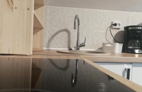 Catrnja Apartment | Cozy Apartment Close to Plitvice Lakes - Child Friendly Stay