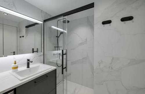 Lasnamae Apartment | Modern Sikupilli Apartment in Downtown - Guest Rated 9.6