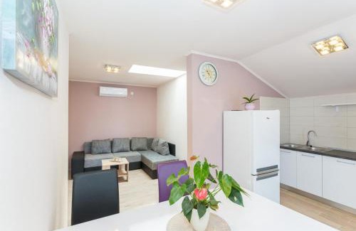 Lopud Island Apartment | Modern Apartment with Terrace & Sea View - Family Friendly