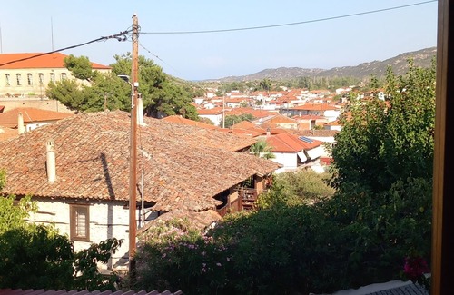 Sithonia Apartment | New apartment within old walls