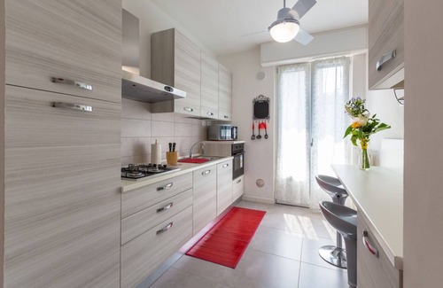 Gallaratese Apartment | Modern Apartment X6 with WIFI & A/C Near Underground M1