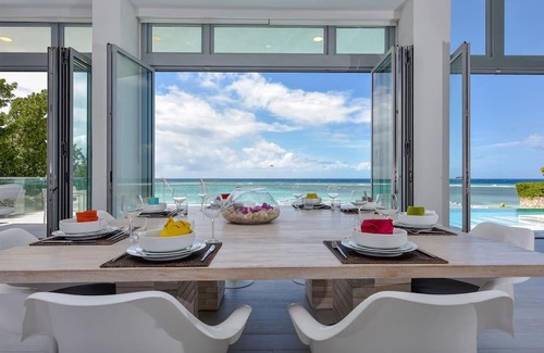 Savaneta Villa | New Aruba Beachfront Estate with Pool and Ocean Views