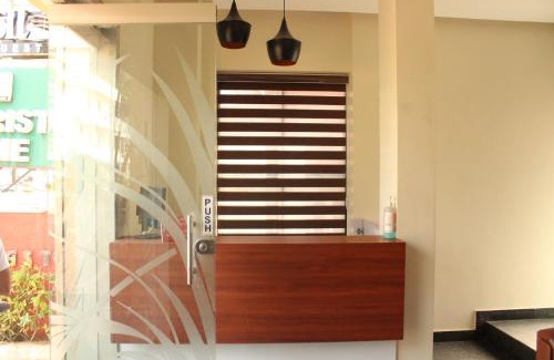 Ernakulam South Cabin | Budget-Friendly New AS Tourist Home with Breakfast Included