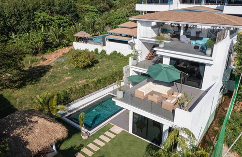 Ko Lanta Villa | Elegant Balinese Style Pool Villa with Ocean Sunset Views