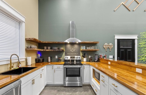 Stanton House | Exclusive Red River Access with Kayak Launch Awaits You