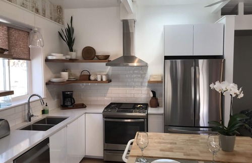 Encinitas House | Beach Cottage Retreat - Steps to Surf and Ocean Views