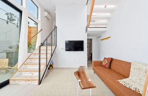 Ocean Beach House | Cozy New Beach House with Ocean View, Steps to Sand