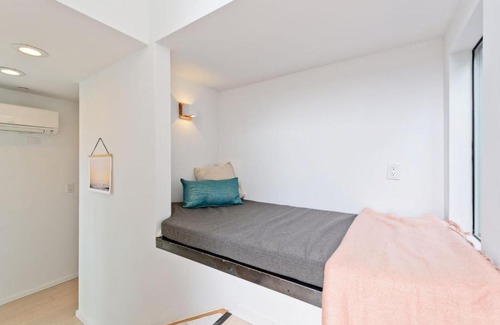 Ocean Beach House | Cozy New Beach House with Ocean View, Steps to Sand