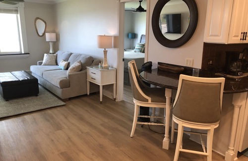 South Haven Condo | Idyllic Beachfront Lake View Getaway on Lake Michigan
