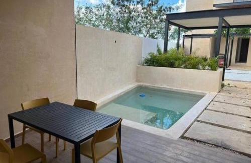 Montecarlo Apartment | Chic Apartment with Private Pool & Perfect 10/10 Rating