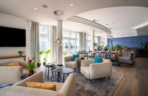 Friedrichshain Hotel | Explore New Berlin: Pet-Friendly Hotel with Spa & Restaurant