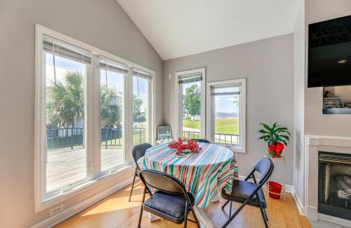 New Bern House | Waterfront Retreat Near Downtown New Bern - Pet Friendly Stay!