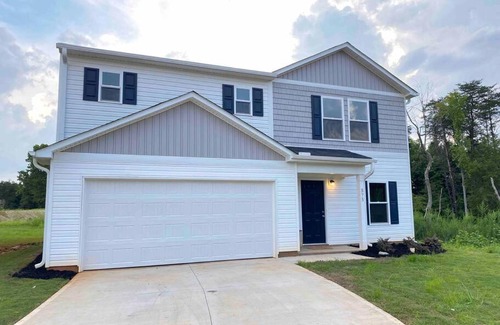 Inman House | Discover Boiling Spring: Family-Friendly Home for 6