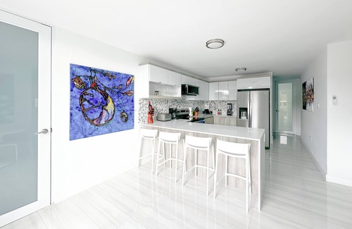 Pueblo House | New Boutique House with Pool near the Beach