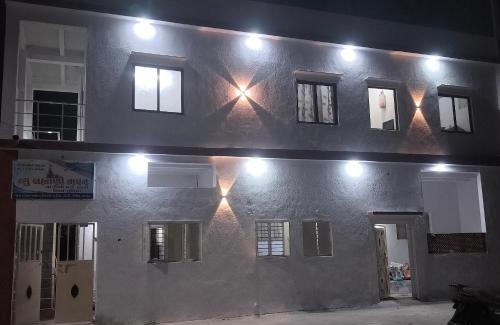 Dwarka House | New brahmani Bhavan