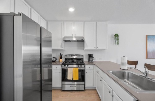 New Braunfels House | New Braunfels Home - Four Bedroom House, Sleeps 8