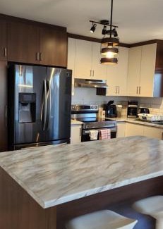 Salaberry De Valleyfield Villa | Stunning Oceanview House with Private Beach Access