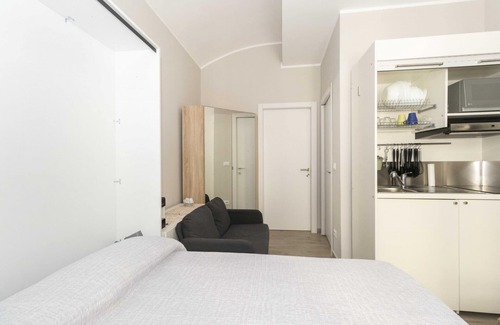 Vanchiglia Apartment | Modern Studio x3 with Kitchen near Piazza San Carlo