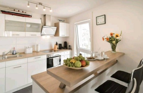 Leinfelden-Echterdingen Apartment | Modern Hotel Near Stuttgart Messe & Airport with Pool