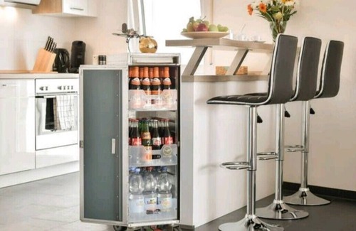 Leinfelden-Echterdingen Apartment | Modern Hotel Near Stuttgart Messe & Airport with Pool
