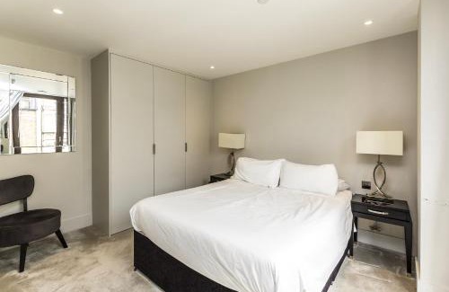 Bunhill Apartment | Modern 2-Bedroom Apartment with Air Con & Family-Friendly Amenities