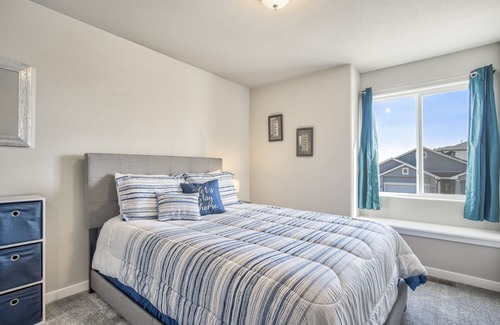 Security-Widefield House | Cozy Retreat with Fireplace Near Military Base - Guest Rated 9.4