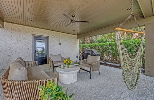 Vanderhorst Plantation House | New Build in Ocean Park: Guest Rated 9.8 with Family Amenities