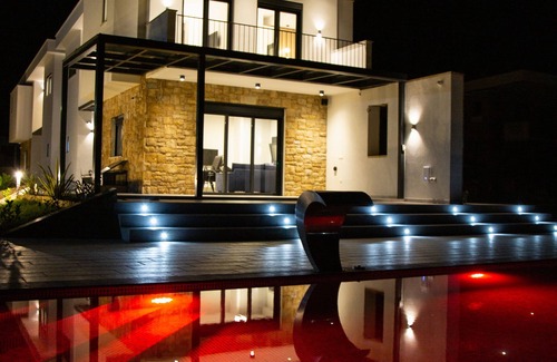 Pefkochori Villa | Modern Villa with Pool in a Prime Touristic Location