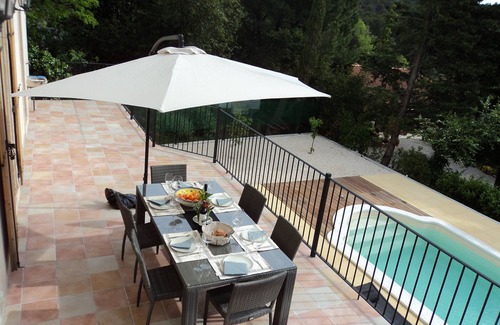 Fabrezan Villa | Elegant Villa Inspired by Traditional Winegrowers with Pool
