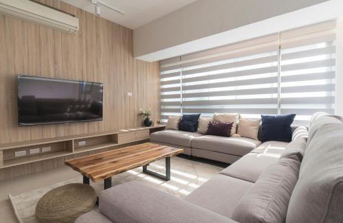 Daan Apartment | Modern 3B2b Home Steps from Daan Park MRT Station