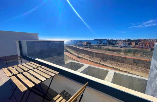 Puerto de Mazarron Apartment | Modern 3-Bed Penthouse with Pool in Mar de Plata