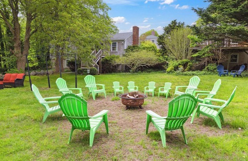West Brewster House | NEW! Captain Estate-Main House.Carriage House.Barn/Game Room.Spacious Grounds.