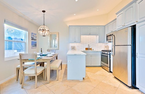 South Oceanside Condo | Experience Casa de Luna: Oceanfront Bliss & Top Reviews